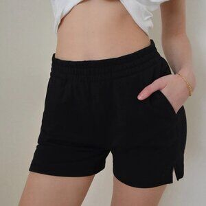 Reformation Brooks Classic Sweat Short Black Medium (M)